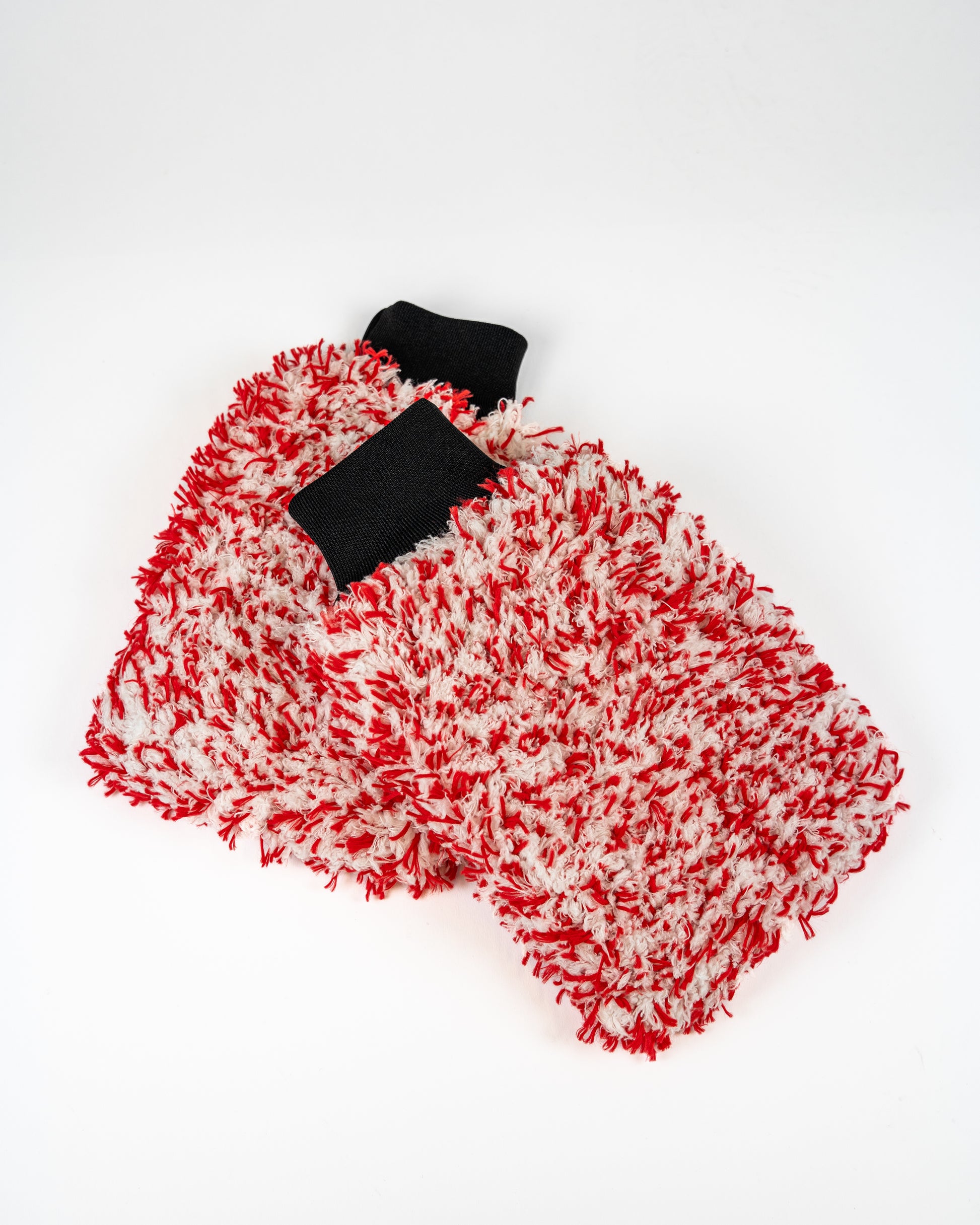 The FibreKing SK Korean Microfibre Premium Wash Mitt - Red features Dirt-Trapping Technology, a black elastic wristband, and gentle wash action, shown on a white background.